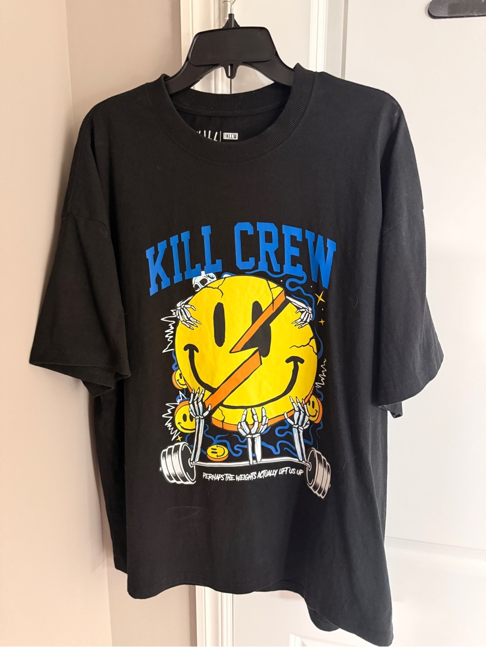 Kill Crew Unisex Black Graphic Short Sleeve Tee w/ Yellow & Blue Print Like New!